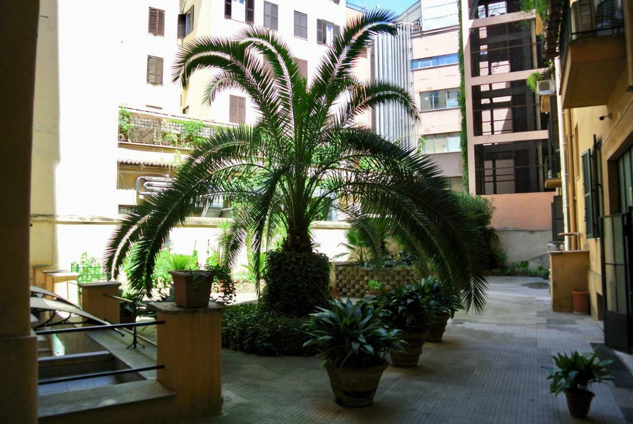 Beautiful Apartment In San Giovanni Close To Colosseo Rome Buitenkant foto