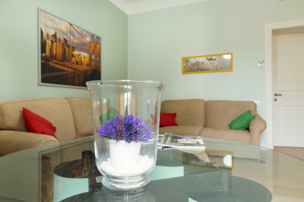 Beautiful Apartment In San Giovanni Close To Colosseo Rome Buitenkant foto